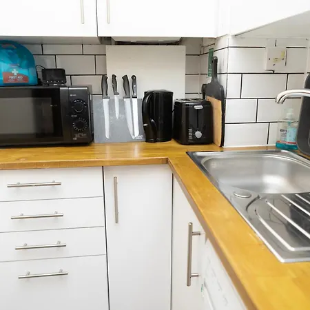 Summit Apartment: Cozy West End Flat in Prime Aberdeen Location Exterior photo
