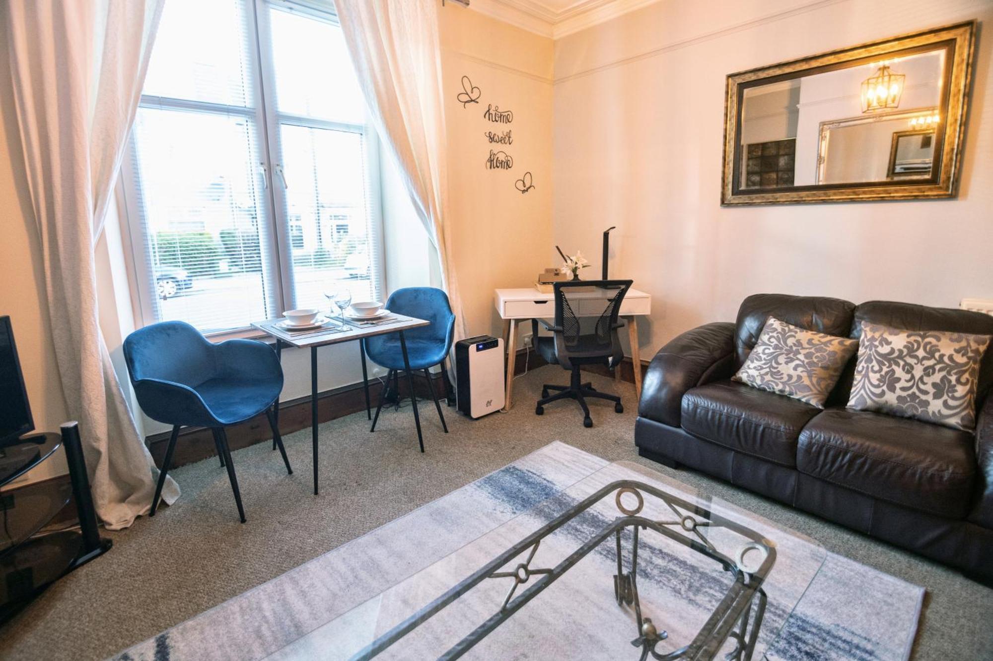 Appartement Summit - Cozy West End Flat Prime Location - Perfect For Short Or Long - 1 Bedroom