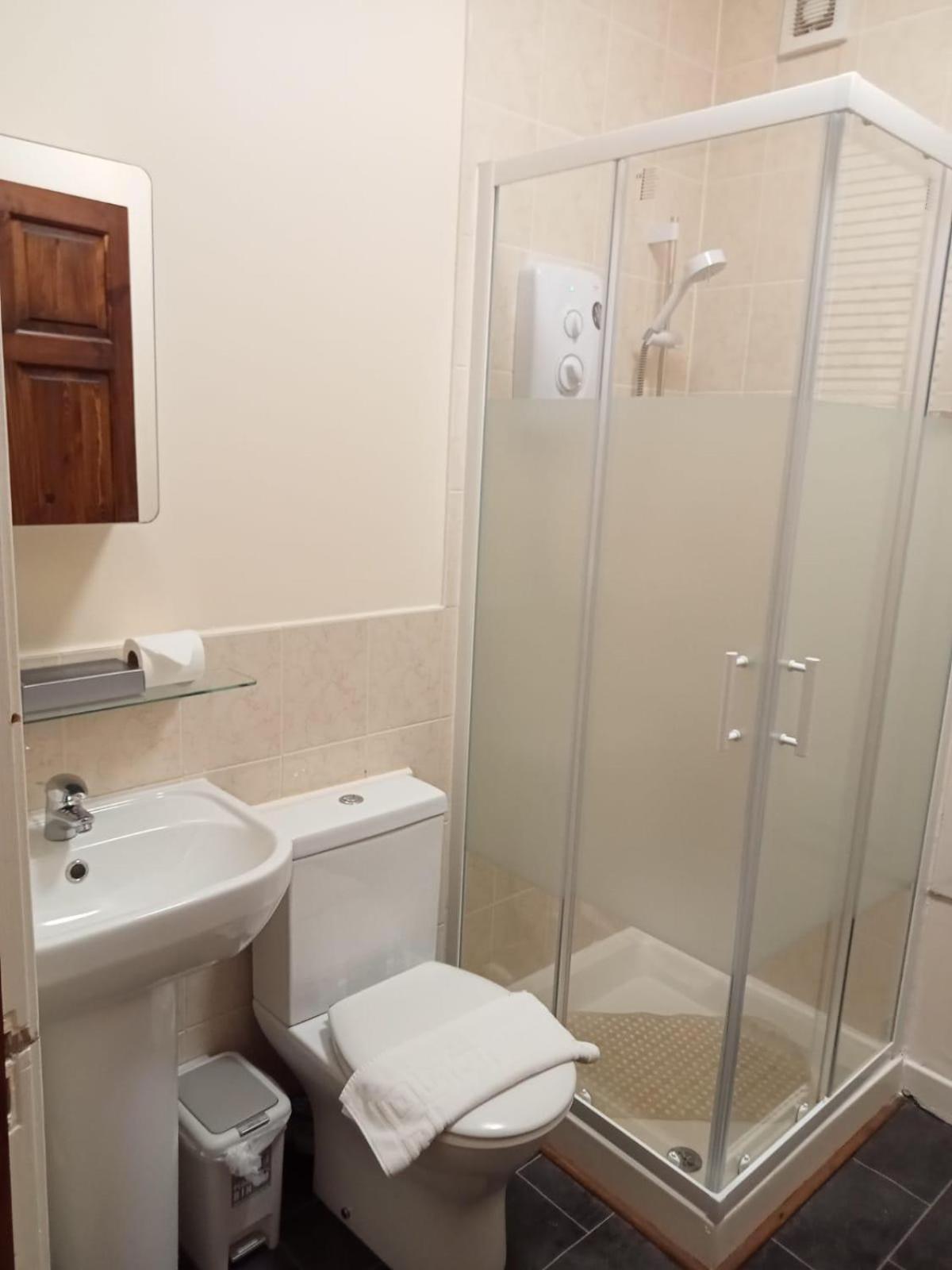 Appartement Summit - Cozy West End Flat Prime Location - Perfect For Short Or Long - 1 Bedroom